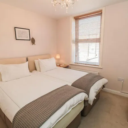 Flat 2, Mindello House, Whitby
